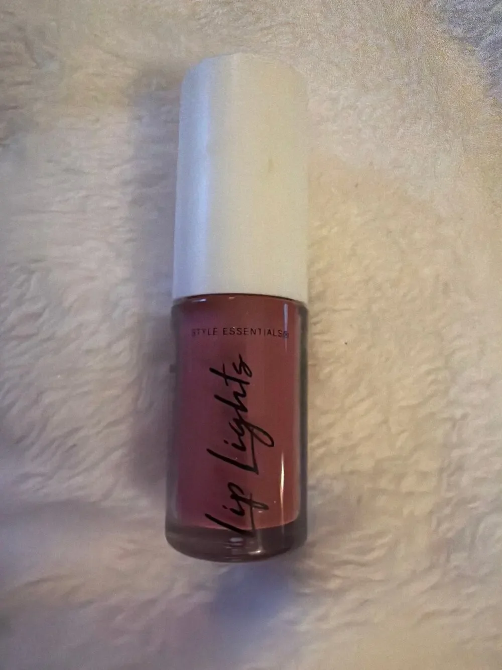 Style Essentials Lip Lights Prismatic Glossy Stain Dusty Mauve Pink 4mL New